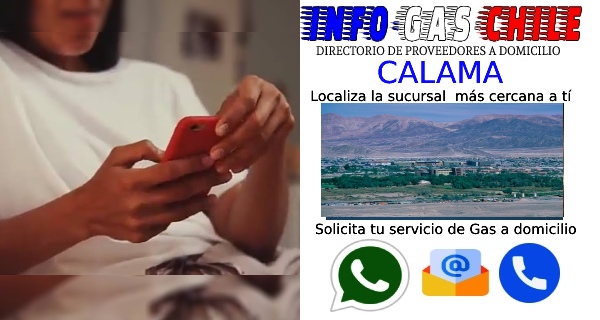 chica manipulando telefono
